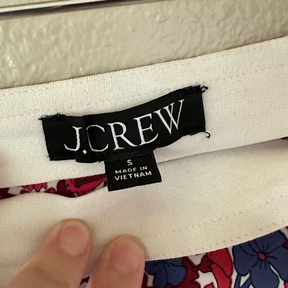 J Crew Gwyneth Slip Midi Skirt in Berry Floral Size S - Picture 4 of 6